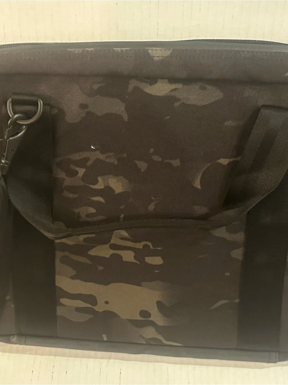 Bond Travel Gear laptop tote